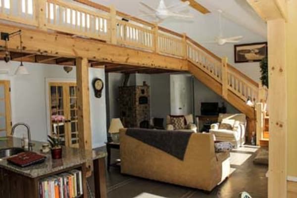 vaulted ceiling