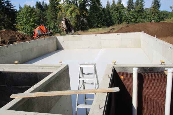 Yakisugi House Floor Construction