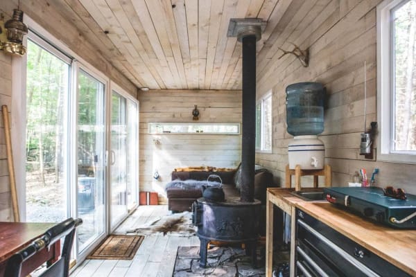 catskills container cabin living room