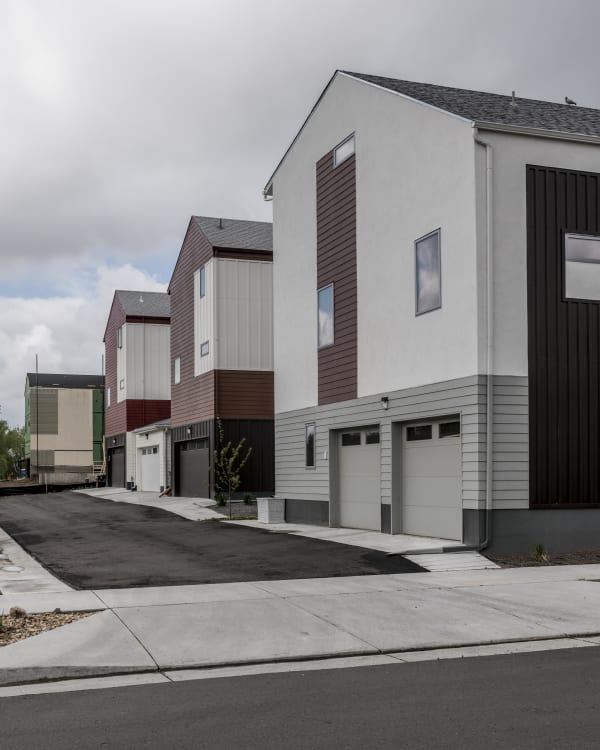geos exterior