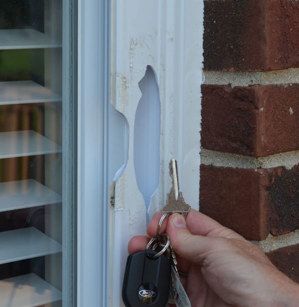 damage vinyl window frame