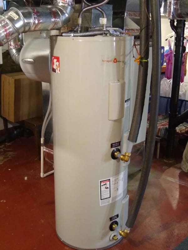electric hot water tank