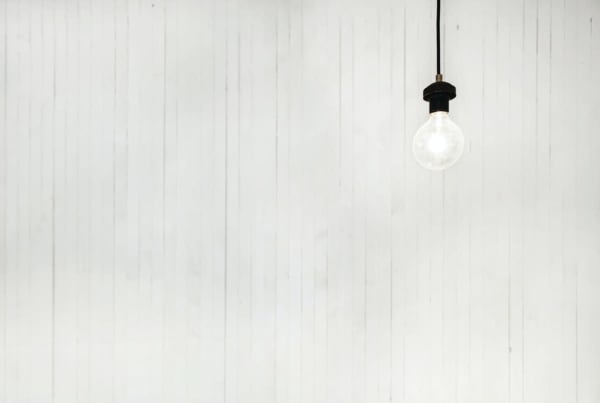 incandescent light bulb