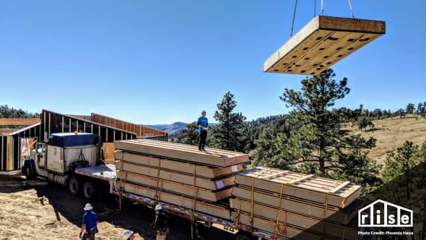 prefab vs traditional build