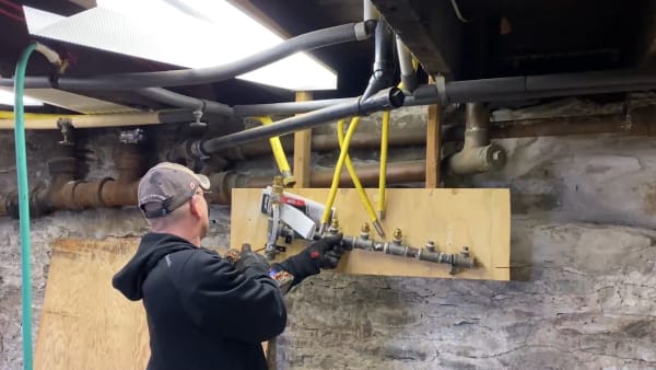 Removing a natural gas line
