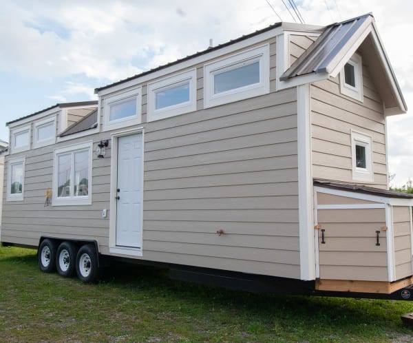 ASU student tiny home build