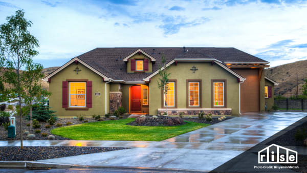 Stone Siding and Stone Veneer Siding Pros and Cons