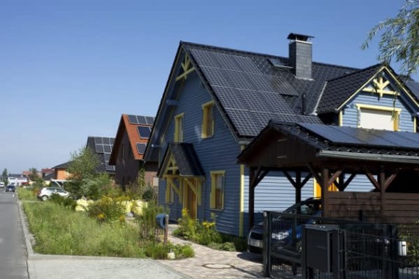 solar panels increase home value