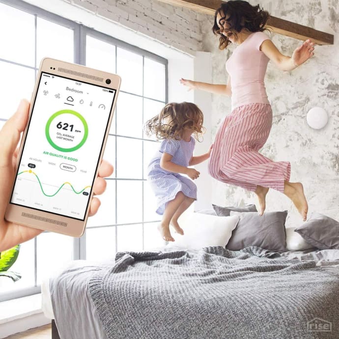 Airthings Wave Plus Smart Indoor Air Quality Monitor with Radon Detection