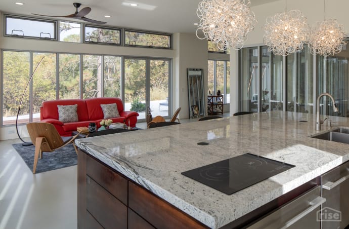 BoxFactoryKitchenLiving_qyo2wn