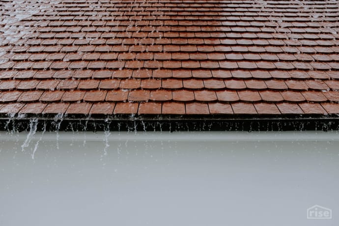 Terracotta Roof Rain