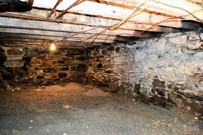 uninsulated basement