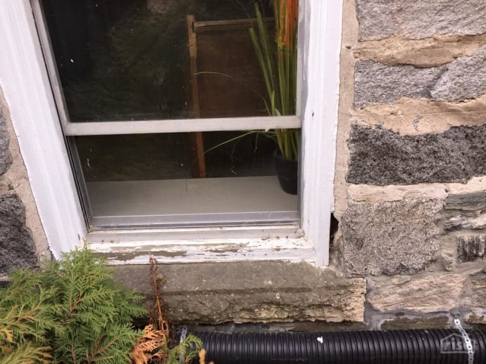 basement window air leakage
