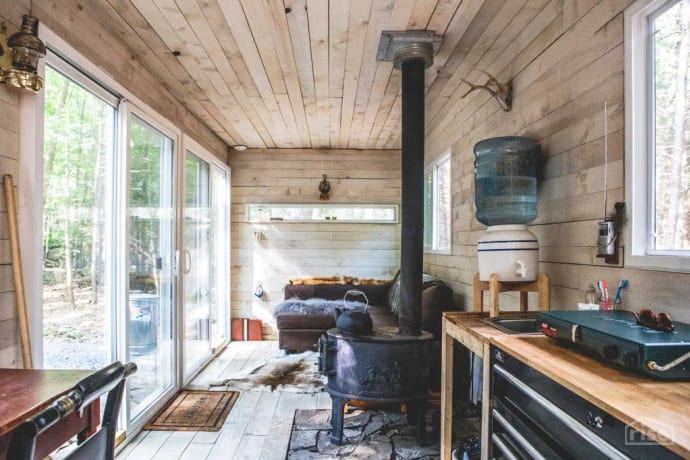 catskills container cabin living room