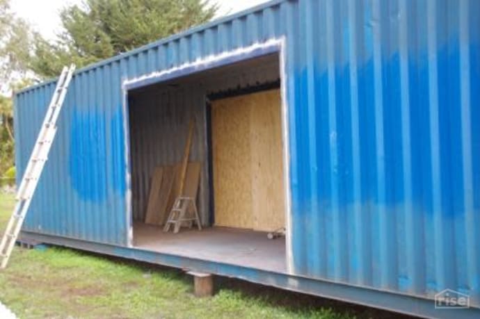 shipping container door
