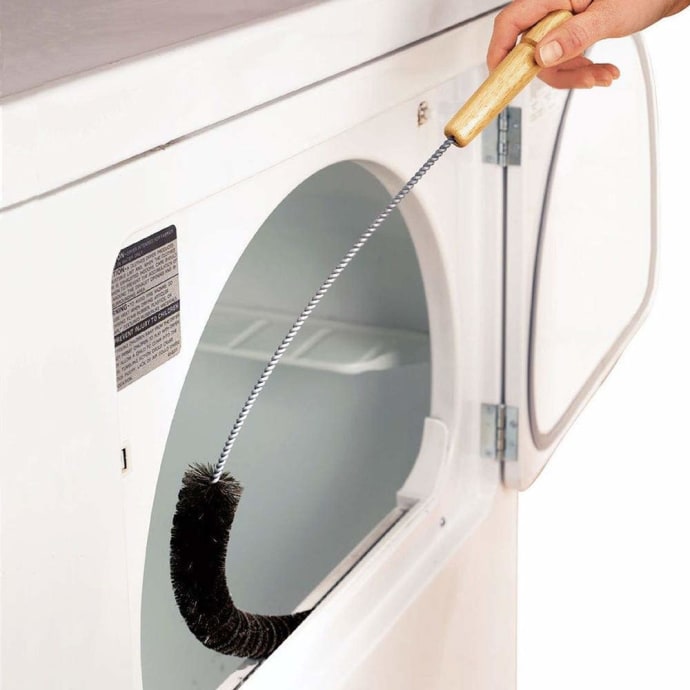 Lint cleaner for dryer outlet
