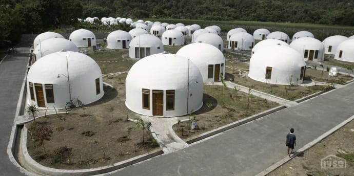 monolithic dome home