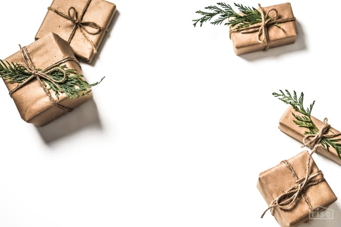 sustainable gift wrap