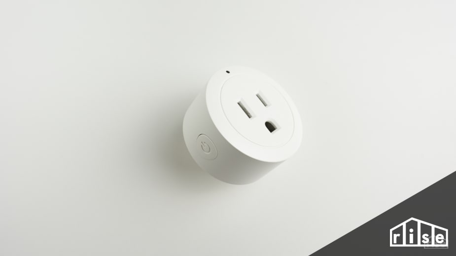 Smart Plugs Outlets Header