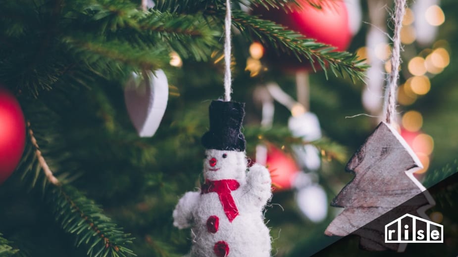 A Guide To Real Vs Fake Christmas Trees