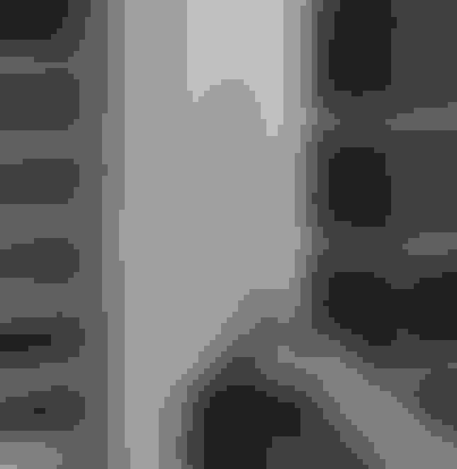 How to Repair a Vinyl Window Frame