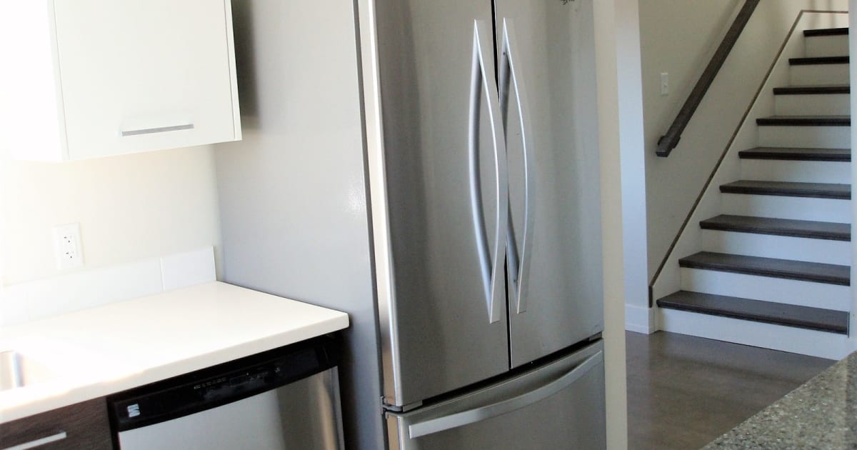 Rise Halifax Passive House Kitchen Appliances with Dishwasher by