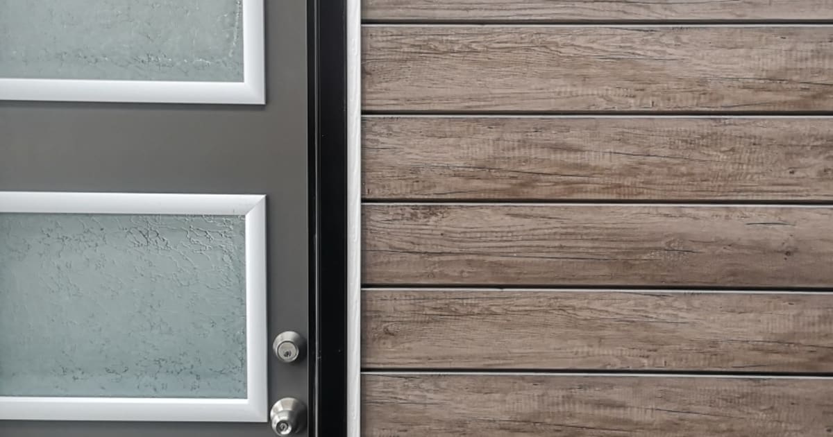 Rise Entryway with wood grain composite siding with Composite or