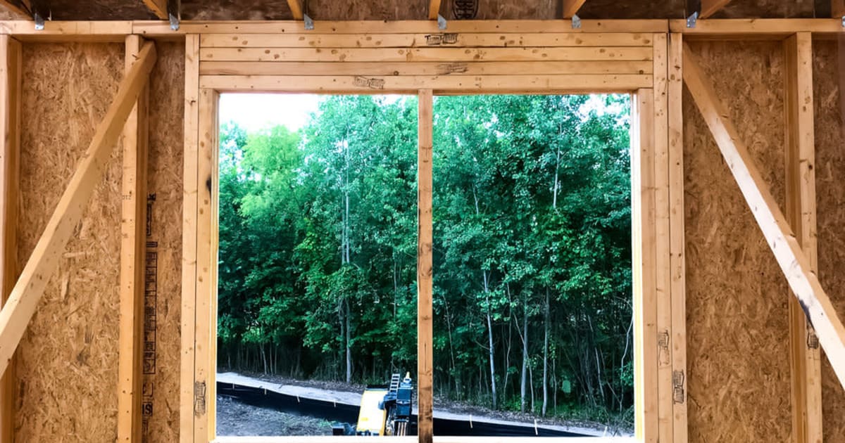 Rise Insulated studs around a window with Insulated Stud by Tstud